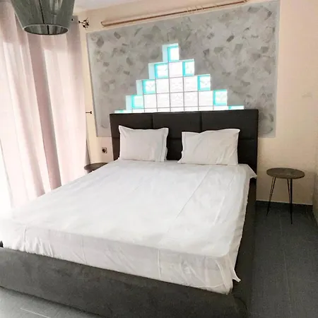 Geka's Apartment